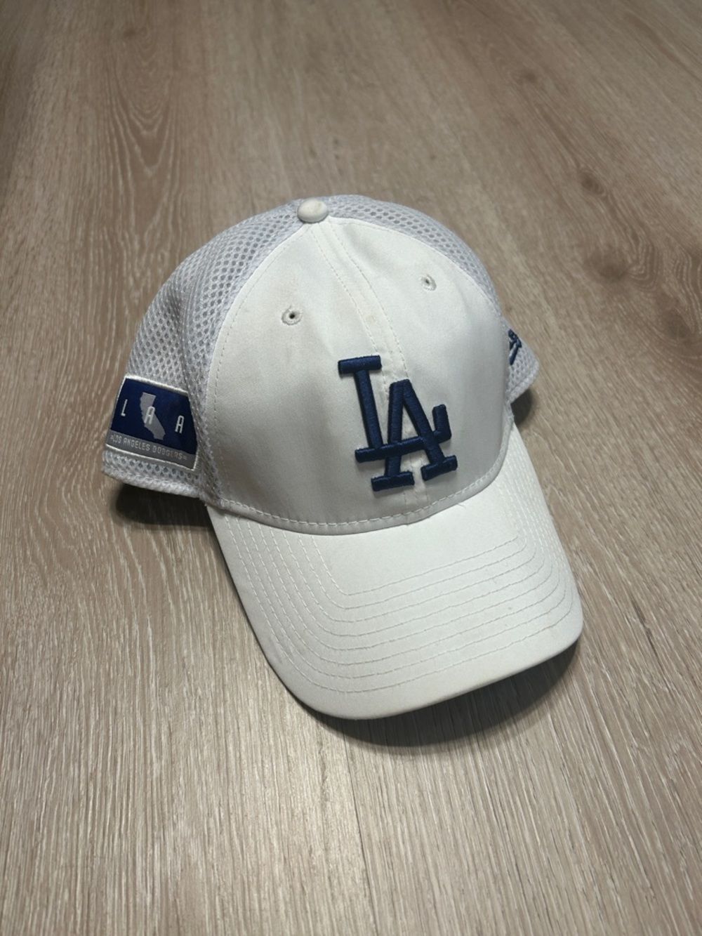 Los Angeles Dodgers MLB Official Mesh Back Baseball Cap Sz Medium/Large